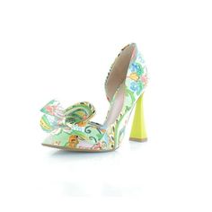 Betsey Johnson Nobble-P Women's Heels Paisly Multi Size 7 M Color: Multicolor.  Gender: female.  Age Group: adult. Betsey Johnson Shoes, Floral Shoes, Shoes Size 7, Women's Heels, Girly Outfits, Womens Heels, Black Heels, Womens Flats, Women's Pumps