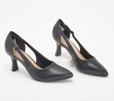 Raise the bar on your smart, sophisticated look with these gorgeous mid pumps as your foundation. Cutout and buckle details add a touch of interest. From Clarks Footwear.