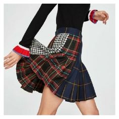 Zara Woman Tartan Gingham Plaid Box Pleat Mini Skirt With Side Zipper Closure Pictures Taken Of Aprox Measurements Plaid Mini Skirts, Harajuku Skirt, Check Mini Skirt, Random Fashion, Skirts Women, A Line Shorts, England Style, England Fashion, Pleated Skirts