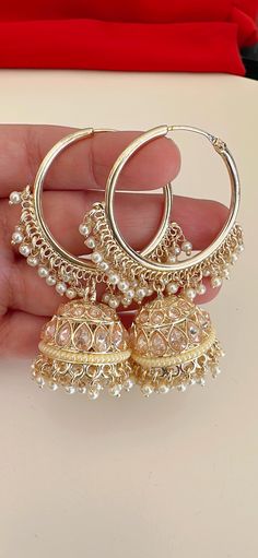 Height = 2 .5 inches Best gift option for your loved ones comes in an exquisite gift box. Highest quality and craftsmanship. Punjabi Accessories, Indian Wedding Sangeet, Kundan Jhumka, Earrings Jhumka, Pakistani Earrings, Jewelry Kundan, Bridal Jewelry Vintage, Bali Earrings, Bridal Jewellery Design