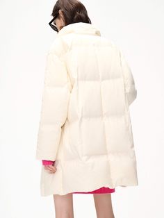 MO&Co. Women's Flat Collar Mid Puffer Coat Stay cozy in our puffer coat, which is crafted from a shell and padded with pillowy duck down and feathers. A practical staple as the weather cools, it features a modern lapel collar that's perfect layered with a top roll-neck sweater. Features : - Regular midi fit in windproof fiber- Thick quilted jacket design- Inseam side pockets, lapel collar Code: MBC4EIN029The back length of size S is 85cmMATERIALS & CARE Material: 100% Polyester; filling: 90% duc Flat Collar, Roll Neck Sweater, Duck Down, Jacket Design, Roll Neck, Quilted Jacket, Puffer Coat, Stay Cozy, Lapel Collar