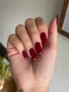 Maroon Oval Acrylic Nails, Crimson Red Almond Nails, Red Acrylic Nails Pointy, Long Sharp Almond Nails, Almond Deep Red Nails, Red Sharp Almond Nails, Dark Red Nails Almond Shape, Almond Vs Round Nails, Mandelforming Nails