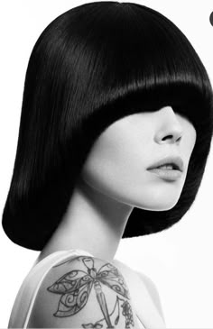 Bob With Long Fringe, Mushroom Hairstyle, Black Hair Drawing, Pageboy Hairstyle, Flip Bangs, Artistic Hairstyles, Blue Black Hair, Bangs Fringe