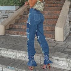 Summer Denim Pants With Patchwork, Summer Denim Patchwork Pants, Summer Patchwork Denim Pants, Trendy High-waist Patchwork Jeans, Trendy High Waist Patchwork Jeans, Trendy Denim Pants For Summer, Casual Denim Flare Jeans For Festival, Non-stretch Denim Blue Jeans For Summer, Trendy Straight Leg Pants For Festival