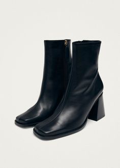 South Black | ALOHAS Chunky Heeled Boots, Basic Boots, Short Leather Boots, Vegan Boots, Zipper Heels, Leather Heeled Boots, Short Boot, Autumn Winter 2024, Black Heel Boots