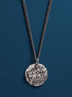 Chain: 2mm Oxidized Sterling Silver Clasp: Lobster Pendant: 19mm diameter / 1.4mm thick Pendant: Oxidized Sterling Silver Made in the USA. Lion Head Necklace, Silver Pendent, Man Jewelry, Lion Pendant, Head Necklace, Mens Silver Necklace, Gold Cross Necklace, Stylish Bracelet, Jewelry Christmas