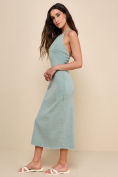 Greet the warmer season and soak up the rays in the Lulus Sunny Admiration Washed Sage Green Ribbed Sleeveless Midi Dress! Stretchy ribbed knit, with a trendy washed effect throughout, shapes this casual dress with an apron-style neckline and a sleeveless bodice with a modified racerback design. The figure-flaunting silhouette continues into a bodycon skirt that ends at a modern midi hem. Fit: This garment fits true to size. Length: Mid-calf length. Size medium measures 47.25" from shoulder to h Bodycon Skirt, Sleeveless Midi Dress, Body Con Skirt, Knit Midi, Knit Midi Dress, Midi Dress Sleeveless, Beauty Style, Mid Calf, Sage Green