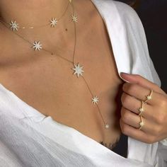 Chain Necklace Outfit, Adinas Jewels, Shooting Star Necklace, Necklace Outfit, Layered Chain, Layered Chain Necklace, Pendent Necklace, Instagram Analytics, Lariat Necklace