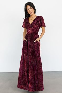 Formal Maxi Dress With Sleeves Lulus, Baltic Born Bridesmaid Dress Mulberry, Dusty Rose Floral Bridesmaid Dress, Mother Of The Bride Dresses Western, Velvet Mother Of The Bride Dress, Rust Mother Of The Bride Dress, Mother Of The Bride Fall Dresses, Plus Size Winter Wedding Guest Outfit, Baltic Born Bridesmaid Dress