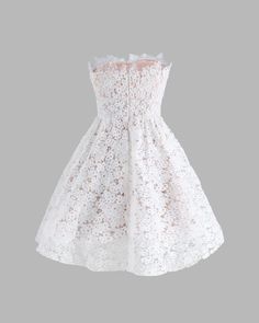 Details: Tube flare dress with floral printDress Length: MidiSleeve Length: SleevelessMaterials: 95% Cotton + 5% Spandex Lace Corset Dress, Dress With Floral Print, Fair Play, Lace Corset, Maxi Dresses Casual, Maxi Dress Party, Crop Top Blouse, Lace White Dress, Dress Cuts