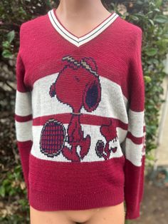 Here is a vintage knit Rare 1970s Snoopy tennis sweater. Made by Devo Inc. Size Large. Chest measures 44".Pulls over your head. On the front and back is Snoopy playing Tennis .On the sleeves there is game points.In very nice vintage condition Snoopy Tennis, Snoopy Sweater, Tennis Sweater, Playing Tennis, Vintage Knitting, Cute Fits, Sport Fitness, Sweater Sizes, Personal Style