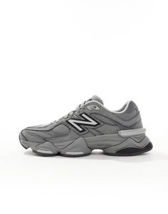 Sko fra New Balance Uendelige outfitmuligheder Design med lav profil Lukkes med snørebånd Foret pløs og manchet New Balance signaturlogo ABZORB — Midtersål giver let stødabsorbering Chunky sål Slidmønster med struktur New Balance Shoes Grey, Balance Branding, Balance Logo, Sacs Tote Bags, New Balance 9060, Trouser Co Ord, Shoes Grey, New Years Eve Dresses, Running Trainers