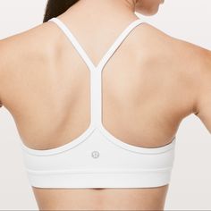 Guc White Lululemon Sports Bra Size 10 * My Mom Did Wear This So It's Not Nwt. Some Slight Pilling As Pictured. Tried To Capture Epics Of Any/All Wear. Price Reflects Xmas Wishlist, Clothes Wishlist, Wishlist 2024, White Sports Bra, Lululemon Sports Bra, Sports Bra Sizing, Christmas Wishlist, White Tops, Bra Tops