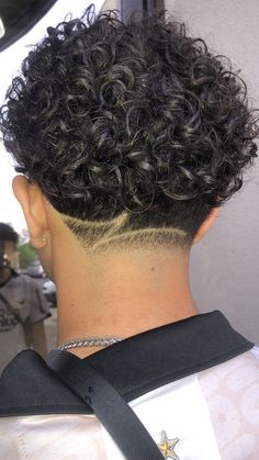 Fade Curly Hair, Fade Haircut Designs, Short Hair Designs