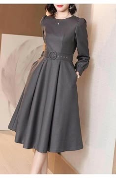 Formal Dresses For 50 Year Old Women, Nice Dresses Classy Formal, Plain Skater Dress, Frock For Women, Women Dresses Classy, Modest Dresses Casual, Trendy Dress Outfits, Classy Dress Outfits, Stylish Dresses For Girls