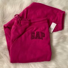 Gap Logo Fleece Joggers *New With Tags *Size Large Regular *Color: Hot Magenta *Banded Drawstring Waist *Dark Magenta Embroidered Gap Logo *Banded Ankles *Materials: Polyester, Elastane Gap Cotton Bottoms For Winter, Sporty Gap Joggers For Loungewear, Fire Shoes, Garage Pants, Amazon Orders, Clothing Board, 2000s Clothes, Cute Pjs, Gap Logo