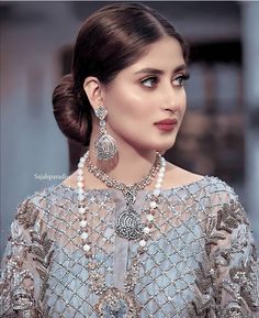 Sajal Ali Dresses, Ali Pic, Ahad Sajal, Indian Makeup Looks, Saboor Ali, Beautiful Dpz, Sajal Ahad