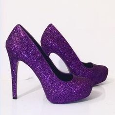 Artsy Shoes, Low Heels Shoes, Purple High Heels, Purple Watch, School Of Magic, Shiny Shoes, Cute Shoes Heels, Low Heel Pumps, Purple Shoes