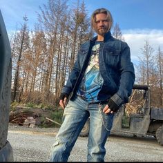 Daniie on Instagram: “Looking good man! #thebrownfamily #alaskanbushpeople #alaskanbushppl #bushpeople #bushppl #discovery #abp #abpsource #bear #bearbrown” Looking Good, A Good Man, Denim Jacket, Bomber Jacket, Pants, Trousers