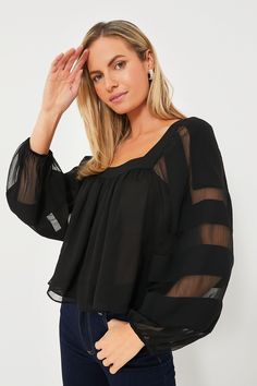 Black Alexa Blouse | Tuckernuck