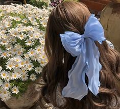 #Aesthetic #fashion #ribbon #hairaccessories #hairstyleideas Elegance Hair, Long Hairstyle Ideas, Style Salon, Big Hair Bows, Long Hairstyle, Hair Ribbons, Hair Accessories Clips, Salon Style