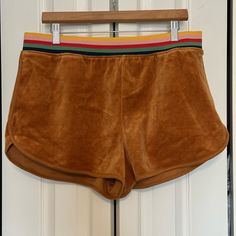 Retro Shorts 70s Wild Fable Never Worn Size Large Retro Bottoms With Elastic Waistband For Loungewear, Retro Loungewear Bottoms With Elastic Waistband, Retro Short Bottoms With Elastic Waistband, Retro Bottoms With Elastic Waistband, Retro Short Length Loungewear Bottoms, Retro Loungewear Shorts, 70s Shorts, Basic Clothes, Boyfriend Jean Shorts