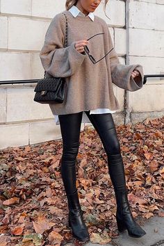 Meridress Crewneck Drop Shoulder Solid Loose Fit Sweater - Meridress Lederhosen Outfit, Stile Blair Waldorf, Adrette Outfits, Fest Outfits, Cozy Fall Outfits, Loose Fit Sweater, Crewneck Style, Shein Outfits, Looks Street Style