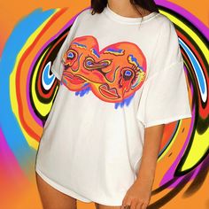 Our Trippy Psychedelic Melting Faces Festival Graphic T-Shirt An original hand drawn graphic design by Mikiko available on black and white! 👁 FREE WORLDWIDE SHIPPING 👁 Unisex t-shirts available in sizes  - Small - Medium - Large - XL - XXL (other sizes can be made upon request) - Ethically and sustainably manufactured - Artwork is professionally printed - no cracks or peeling - High quality heavy tee with a taped neck and sleeves - Authentic artwork - Machine wash inside out for best results ( Orange Rave Outfit, Festival Tshirt, Blue Tees, Melting Face, Graphic Tee Oversized, Beige Tote Bag, Design Movements, Rave Outfit, Abstract Graphic