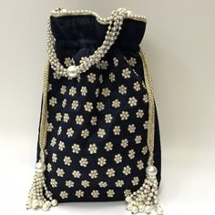 Zardozi Embroidery, Expensive Gifts, School Dress, Fabric Bags, Beaded Bags