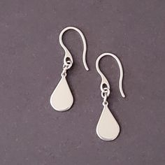 Brand New Without Tags. Fantastic, Teardrop Charm Stainless Steel Earrings. These Are The Cutest Ever. Each Earring Has A 10x18mm Stainless Steel Teardrop Charm Suspended From Stainless Steel Hook Ear Wires. ***Earrings Are All Stainless.*** Earrings Measure 1 9/16" Long From End To End. They Are Not Large Earrings. Earrings Come With A Pair Of Earring Stoppers To Hold In Place. A Great Addition To Anyone's Collection. Perfect For Persons Who Love Minimalist Jewelry Or Just Something Simple. Can Everyday Nickel Free Drop Jewelry, Everyday Nickel-free Drop Jewelry, Everyday Adjustable Teardrop Earrings, Minimalist Hypoallergenic Teardrop Jewelry, Hypoallergenic Minimalist Teardrop Jewelry, Minimalist Long Drop Hypoallergenic Earrings, Minimalist Hypoallergenic Long Drop Earrings, Nickel-free Teardrop Jewelry, Minimalist Teardrop Earrings With Matching Jewelry