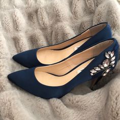 Selling These Barely Used Nina Pumps. Nina Shoes, Satin Pumps, Shoes Women Heels, Shoes Heels, Color Blue, Size 7, Pumps, Satin, Women Shoes