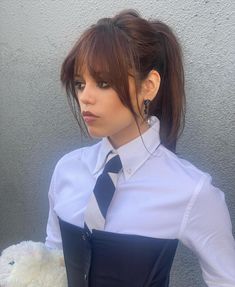 Oval Face Bangs, Rambut Brunette, Bangs Ponytail, Face Framing Curtain Bangs, Face Framing Bangs, Shirt And Tie