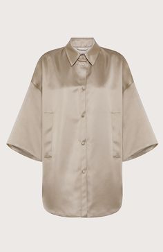 Description Seventy Venezia shirt-style overcoat featuring large flapped pockets and short loose sleeves. Loose Sleeves, Shirt Style