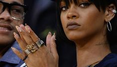 Rihanna’s Nails, Rihanna Summer, Spike Nails, Manicure With Gold, Celebrities Nails