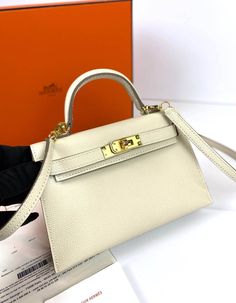 Orange Box, Hermes Kelly Bag, Kelly Bag, Exclusive Bag, White Bag, New Bag, Bag Sale, Gold Hardware, Mini Bag