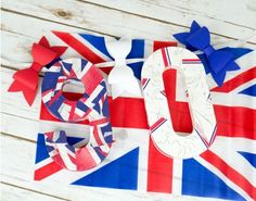 the british flag has been made to look like it is being used as an art project