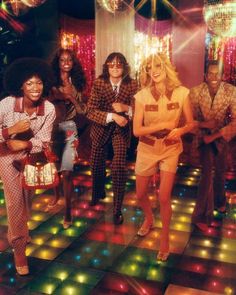 80s Dance Party Aesthetic, Studio54 Interior, 60s Disco Party, Concert Party Theme, 70s Disco Aesthetic, Disco Interior, 2000s Moodboard, 70s Club, Festival Editorial