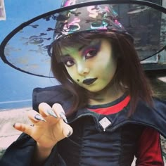 Girls Halloween Witch Make Up, Little Witch Makeup Kids Girl, Halloween Makeup Witch Kids, Easy Witch Makeup For Kids, Purple Witch Makeup Halloween, Witch Makeup Kids Easy, Witch Makeup Ideas For Kids, Toddler Witch Makeup, Girls Witch Makeup Kids