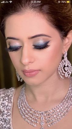 Makeup Look For Blue Lehenga, Blue Saree Makeup Look Simple, Sky Blue Saree Makeup Look, Makeup On Blue Dress Indian, Blue Eyeshadow Smokey Eye, Sangeet Eye Makeup Look, Blue Lehenga Eye Makeup, Blue Saree Eye Makeup Look, Eye Makeup On Blue Lehenga