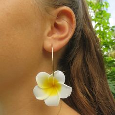 Plumeria Flower Hoops Fun Hawaiian Pink plumeria flowers on 14k gold fill endless hoops. Hoops approx. 50mm. Shop~ http://www.etsy.com/shop/HanaMauiCreations?ref=pr_shop_more International buyers please read our shipping policies before ordering~ POLICIES~ https://www.etsy.com/shop/HanaMauiCreations/policy?ref=shopinfo_policies_leftnav Summer Flower Charm Hoop Earrings, Flower Shaped Hoop Earrings For Summer, Gold Flower Jewelry For Beach, Flower-shaped Earrings For Vacation, Adjustable Flower Earrings For Vacation, Gold Flower Earrings For Beach, Gold Flower-shaped Earrings For Beach, Adjustable Flower-shaped Earrings For Vacation, Hawaii Beach Party