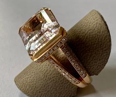 Extravagant 18 Karat Pink Gold Ring with Kunzite and Diamonds Pink Gold Ring, Pink Gold Rings, White Gold Ring, Gold Band, White Gold Rings, Pink Gold, Pink And Gold, Gold Ring, Gold Rings