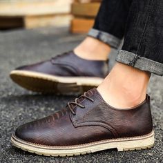 vintage genuine leather oxford british style shoes Shoes For Men Jordan, Casual Shoes For Men Sneakers, Shoes For College, Shoes For Men Stylish, Adidas Shoes For Men, Men Guide, Summer Shoes For Men, Trendy Shoes For Men, Shoes For Men Sneakers