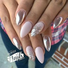 Pinterest Chrome Nails Designs, Mirror Nails, Chrome Nail, Super Nails, Gold Chrome, Silver Nails, New Trend, Chrome Nails, Gorgeous Nails