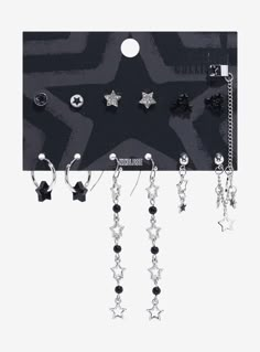 Look like an absolute star every day of the week! This earring set features studs of black and silver-tone stars  plus mini hoops and drop earrings with star pendants and black accents. Hot Topic Earrings, Star Beads, Jewelry Accessories Ideas, Dope Jewelry, Funky Jewelry, Easy Diy Art, Jewelry Lookbook