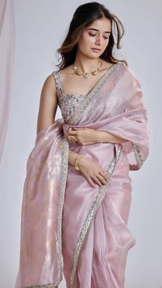 Ashika Ranganath, Fancy Sarees Party Wear, Traditional Indian Dress, Simple Sarees, Saree Designs Party Wear, Indian Fashion Saree