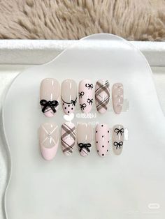 ID：wanwanki1 on Xiaohongshu Nail Art Blackpink, Envelope Nails, Blackpink Inspired Nails, Alt Nail Ideas, Xhs Nails, K Pop Idol Nails, Han Nails, Blackpink Nail Art, Enhypen Nails Designs