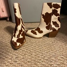 *Made With Real Cow Hair From Nashville* *Comes With Durable Boot Bag To Protect From Being Worn Out *Brand New-Worn Only Once Around The Store While Trying On White Calf Hair Boots For Fall, Short Ankle Boots, Cow Pattern, Boot Bag, Patterned Shorts, Boots Booties, Nashville, The Store, Bootie Boots