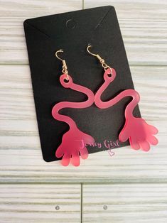 Retro Toy Sticky Hand Acrylic Dangle Earrings Fun Vintage Slap Gooey Funky 80s 90s Quirky Classic - Etsy Weird Core Earrings, Cursed Earrings, Funky Earrings Vintage, Funky Earrings Aesthetic, Fun Dangle Earrings, Strange Earrings, Funky Earrings Diy, Weird Earrings Aesthetic, Unique Earrings Weird