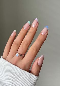 Fake Nails With Glue, Almond Nails Designs, Pretty Acrylic Nails, Chic Nails, French Tip Nails, Short Acrylic Nails, Cute Acrylic Nails, Nail Manicure, Almond Nails