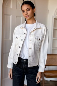 White Relaxed Fit Outerwear With Button Closure, White Vintage Outerwear For Spring, Oversized Off White Outerwear For Spring, White Relaxed Fit Outerwear With Snap Buttons, White Outerwear With Snap Buttons Relaxed Fit, White Single Breasted Cropped Jacket For Fall, Oversized Off White Outerwear For Fall, White Relaxed Fit Blazer For Fall, White Single Breasted Relaxed Fit Outerwear